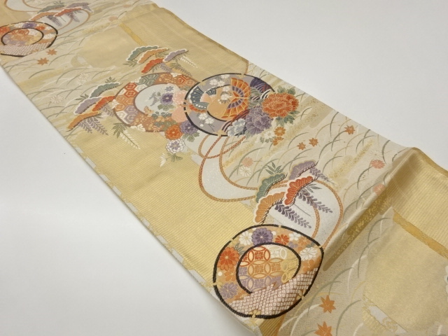 丸文に蝶・草花・古典柄模様織出し袋帯